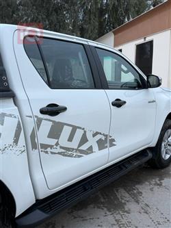 تويوتا هايلوكس